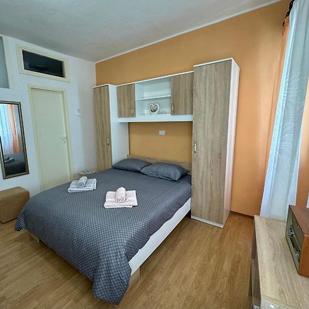 Apartment Marija Vodnjan Bagian luar foto
